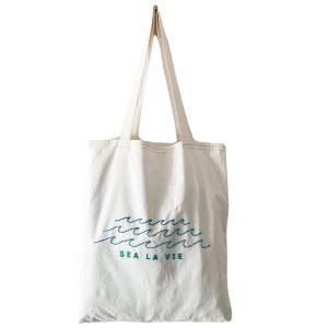 tote bag ricamata a mano con le onde del mare - materiale della borsa: cotone